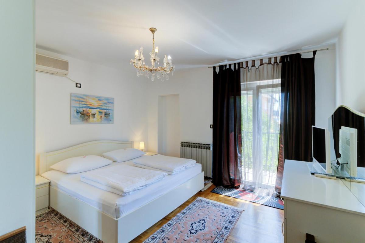 Villa Dalmare 노비비노돌스키 외부 사진