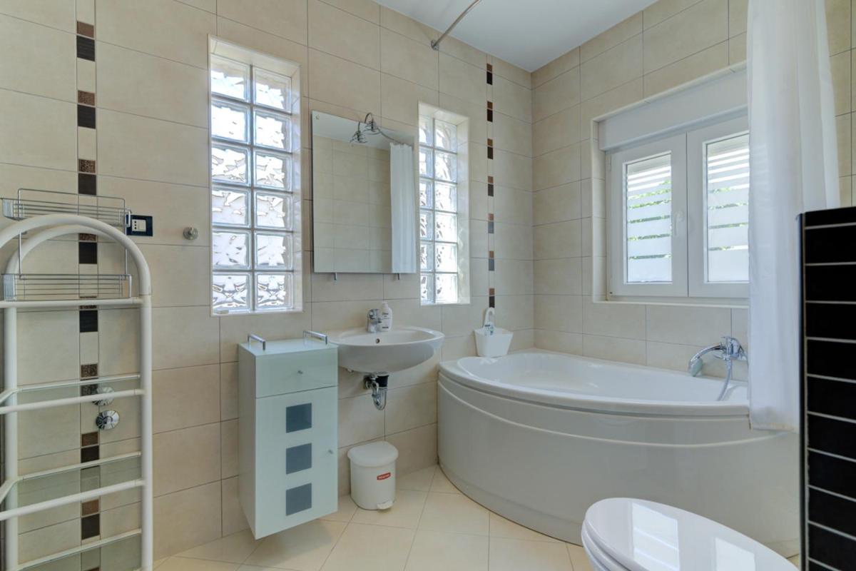 Villa Dalmare 노비비노돌스키 외부 사진
